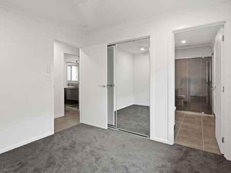 35 Napier Crescent, Banya - Photo 2