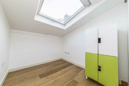 Thames Street, Hampton, TW12 - Photo 4