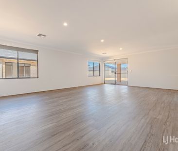 Brand new in the heart of Dawesville. - Photo 2