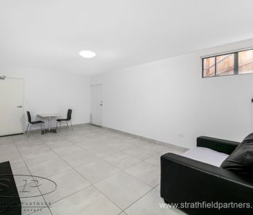 Granny Fla/36a Watkin Tench Parade, Pemulwuy NSW 2145 - Apartment F... - Photo 1