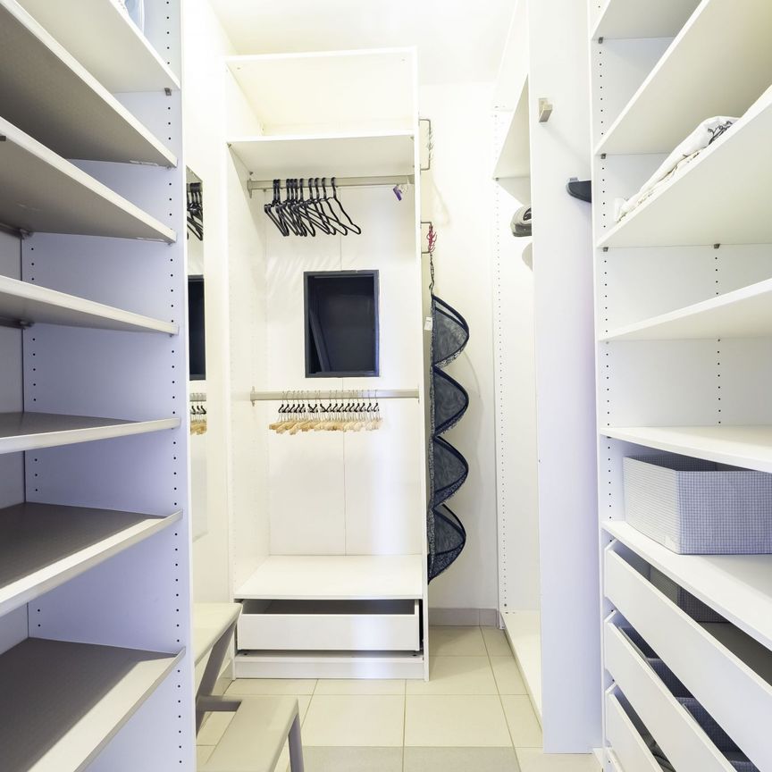 3 pokojowe Przestronne mieszkanie ul. Strzegomska - Zdjęcie 1