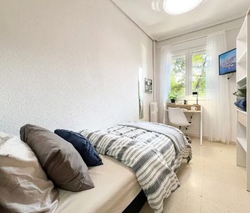 Avenida de Valladolid, Madrid, Community of Madrid 28008 - Photo 2