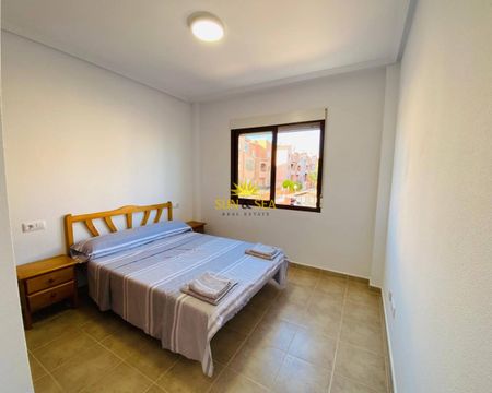 2 BEDROOM APARTMENT - TORREVIEJA - Photo 5