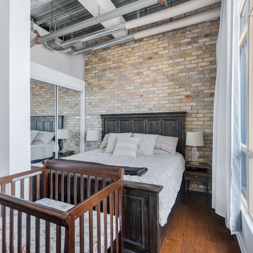 For Lease - 736 Dundas Street Unit# PH2, Toronto, Ontario - Photo 1