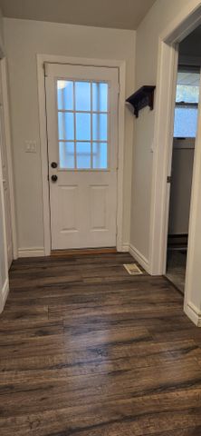 For Lease - 336 Conlin Road Unit# Main, Oshawa, Ontario - Photo 5