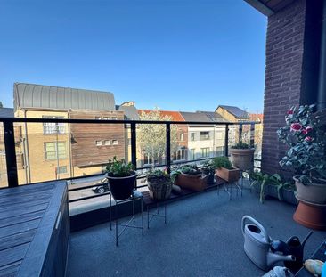 Zeer ruim en instapklaar appartement met 2 slaapkamers en 2 terrass... - Photo 6