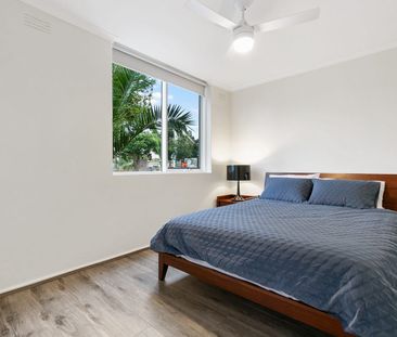 Renovated 2 Bedroom Unit - Photo 5