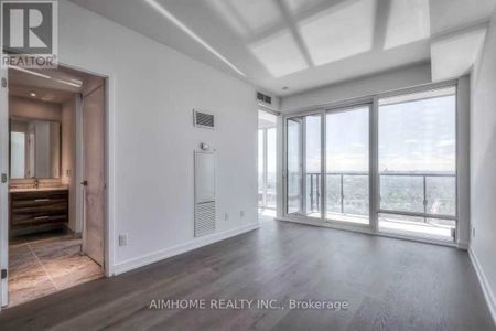 For Lease - 488 University Avenue Unit# 2811, Toronto, Ontario - Photo 2