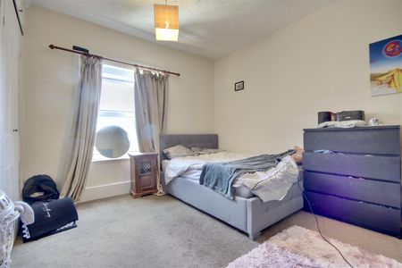 Lennox Road South, Southsea - Photo 3