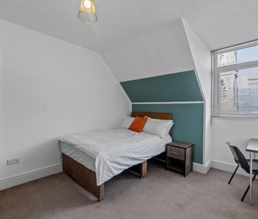 Queen Anne Terrace, Plymouth - Photo 6