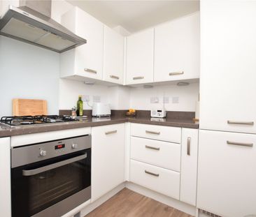 14, Park Road, Oulton, Leeds, West Yorkshire, LS26 8FX - Photo 1