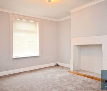 Huddersfield Road, Mirfield, West Yorkshire, WF14 - Photo 1