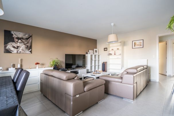 CENTRAAL GELEGEN INSTAPKLAAR APPARTEMENT - Photo 1