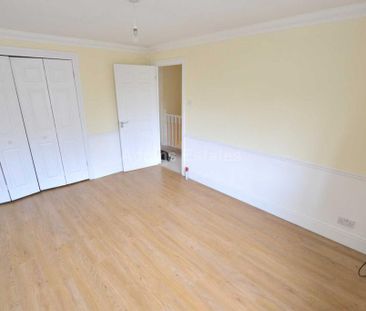 2 bedroom maisonette to rent - Photo 1