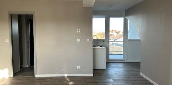 Location Appartement 3 pièces 60m² LOOS 59120 - Photo 2