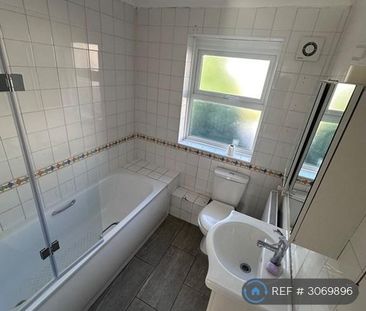 3 bedroom detached house to rent - Photo 6