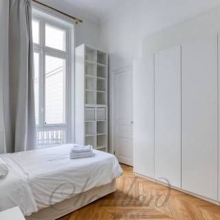 Rental Apartment - Photo 1