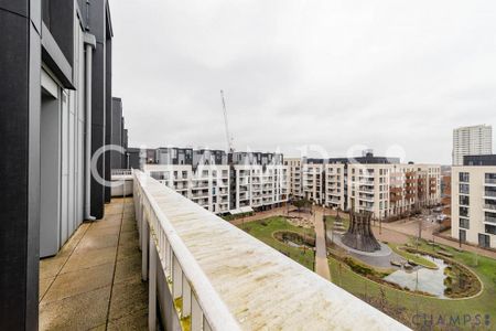 3 bedroom flat to rent - Photo 4