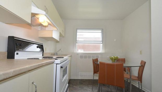 Lakefront Apartments - Photo 1