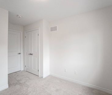 For Lease - 515 Garner Road Unit# 2, Hamilton, Ontario - Photo 6
