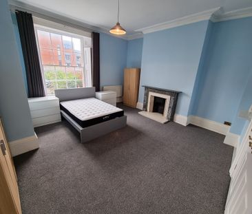 1 Bed Student Accommodation - Photo 6