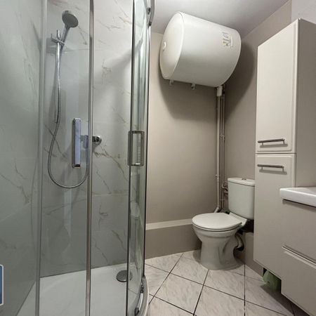 Location Appartement 1 pièce 17m² NOISY LE GRAND 93160 - Photo 4