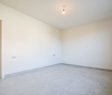 Aangename vrijstaande woning met drie slaapkamers in rustige omgeving. - Photo 4