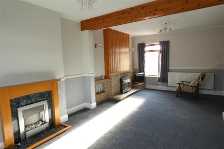 2 bedroom bungalow to rent - Photo 2