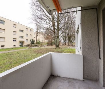 Central apartment with sunny balcony! - Foto 4