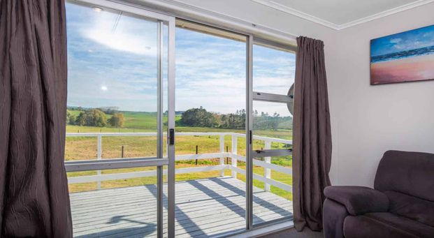 3 Bedroom Rural Family Home - Photo 1