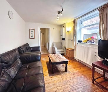 5 bedroom terraced house to rent - Photo 3