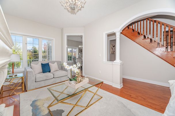 For Lease - 71 Ivy Glen Drive, Vaughan, Ontario - Photo 1