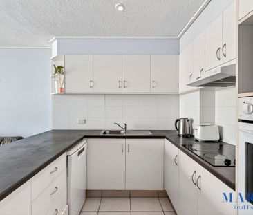 1007/67 Ferny Avenue, Surfers Paradise, Qld 4217 - Photo 1