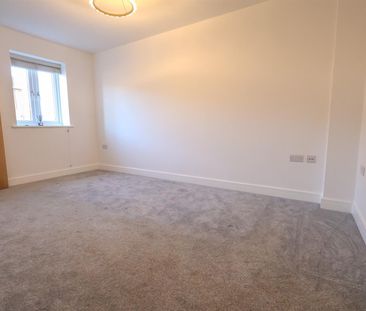 New Lords Court, Lords Lane, Studley - Photo 2