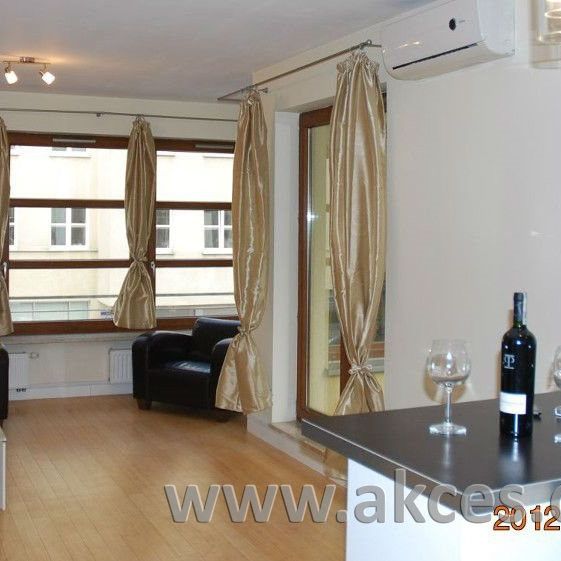 Warszawa M., Warszawa, Śródmieście, Sienna - Zdjęcie 1