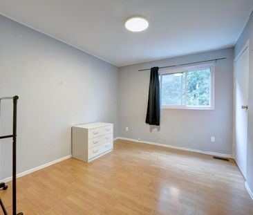 For Lease - 62 Courville Coach Way, Toronto, Ontario - Photo 5