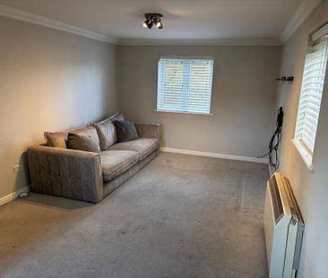 2 bedroom ground floor flat to rent - Photo 4