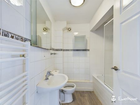 1 Bedroom - Photo 5