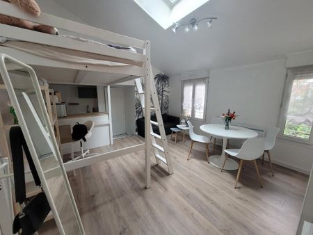 Location Appartement 1 pièce 27m² LILLE 59000 - Photo 4