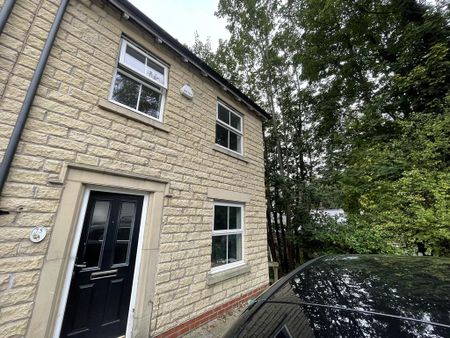 3 bedroom end of terrace house to rent - Photo 2