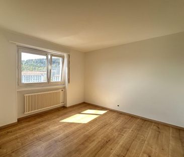 Appartement de 4.0 pièces avec balcon et vue dégagée - Foto 2