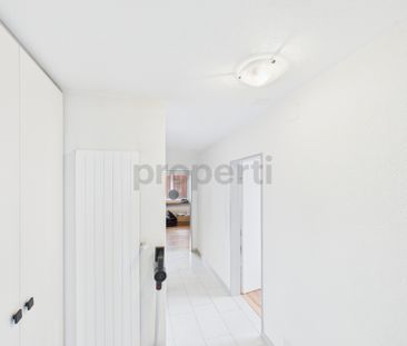 Grosszügige und Sonnenverwöhnte 3.5-Zimmer-Wohnung in Schleitheim, ... - Photo 6