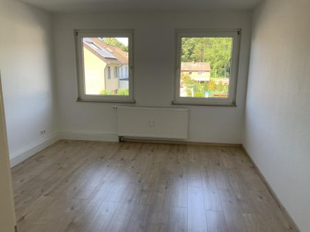 Nachmieter zum 01.08.2024 gesucht! gut geschnittene 3-Zimmer-Wohnung mit Balkon in MG Güdderath - Photo 5