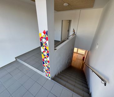 Modern sanierte 3-Zimmer-Wohnung (ca. 68 m²) mit Parkplatz & Keller... - Photo 5