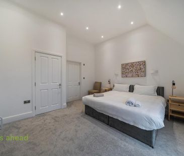 4 bedroom end of terrace house to rent - Photo 6