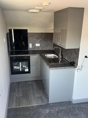 1 bedroom apartment to rent - Photo 3