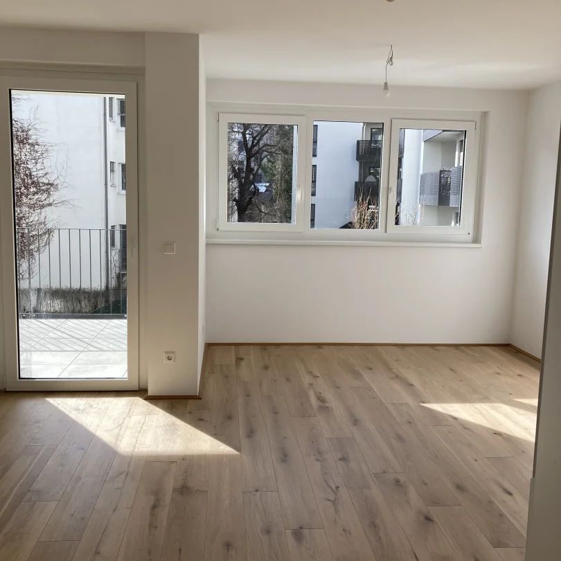 Gut geschnitten 2-Zimmer Wohnung mit Innenhof Lage direkt bei der U3 Kendlerstraße - Photo 1