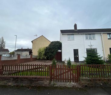 3 bedroom semi-detached house to rent - Photo 2