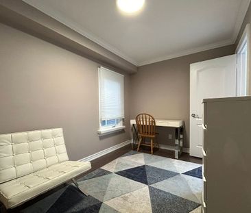 For Lease - 14 Henning Avenue, Toronto, Ontario - Photo 6