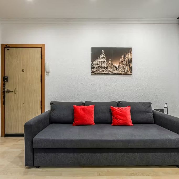 Calle de Chinchilla, Madrid, Community of Madrid 28013 - Photo 1